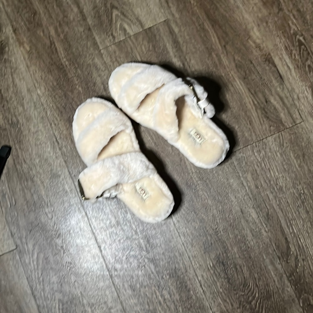Cream UGG furry sandals